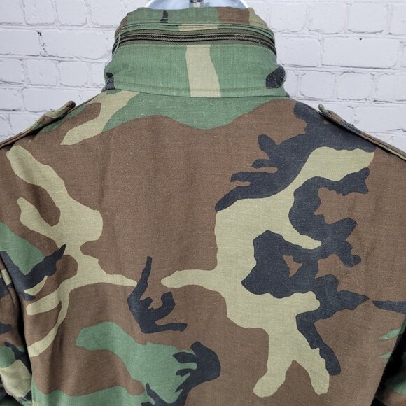 US Army Camo Cold Weather Field Jacket Zip Snap Military Army Medium M - Picture 10 of 14
